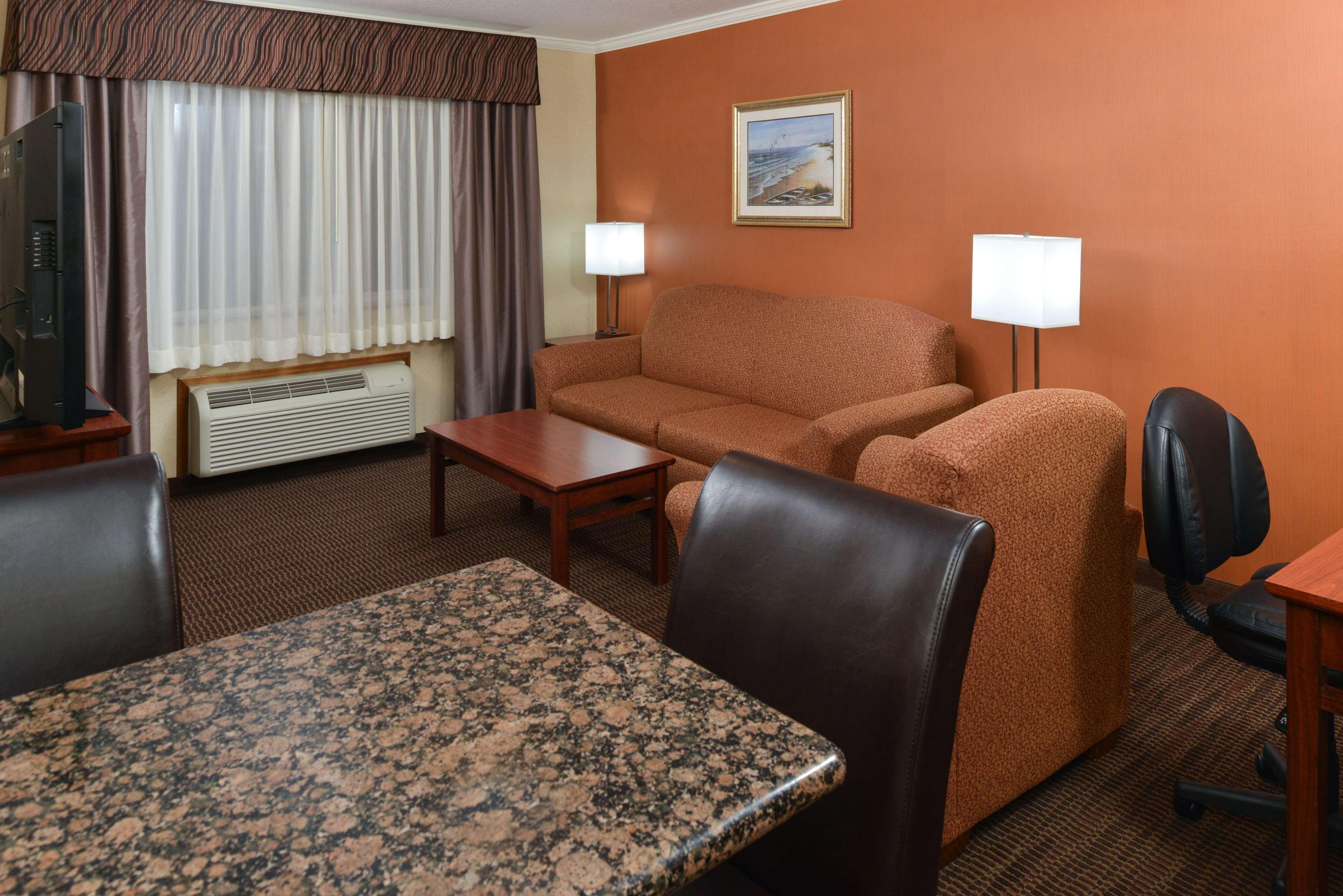 Best Western Plus Landmark Inn Lincoln City Exteriör bild